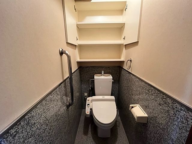 収納のあるトイレ