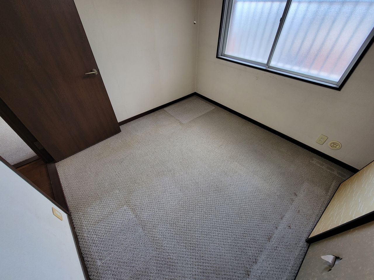 洋室 洋室は2部屋あるので子供部屋にもできます。