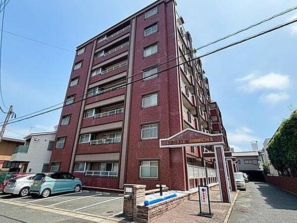 外観 2025年7月下旬内装大規模リフォーム完了。
