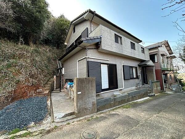 外観 静かな住宅街。のんびりと過ごすことができます。
