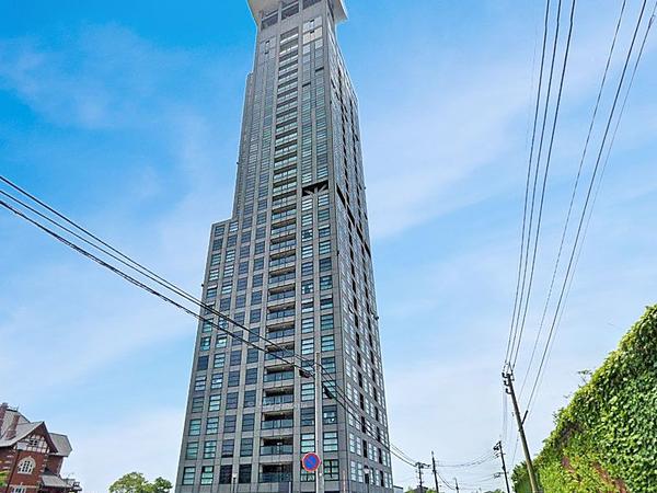 外観 現在リフォーム中。令和8年7月完成予定です。